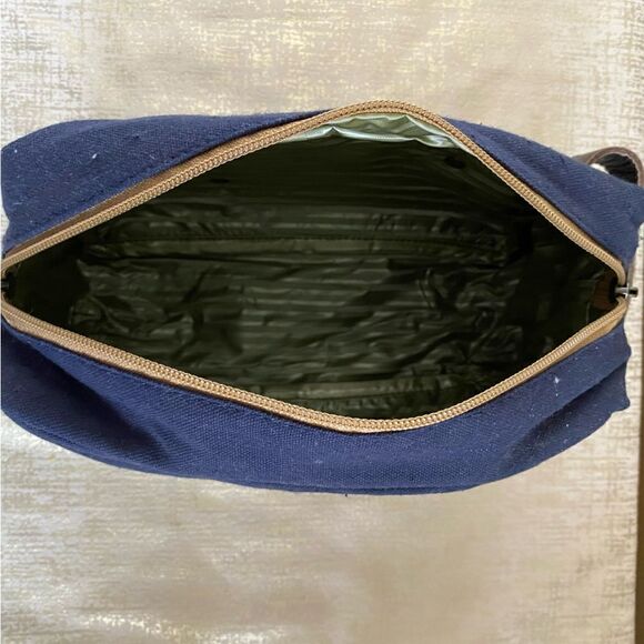 Vintage Addiction Men's Navy Blue Canvas Shaving/Toiletry Bag. New with Tag NWT - Picture 7 of 7